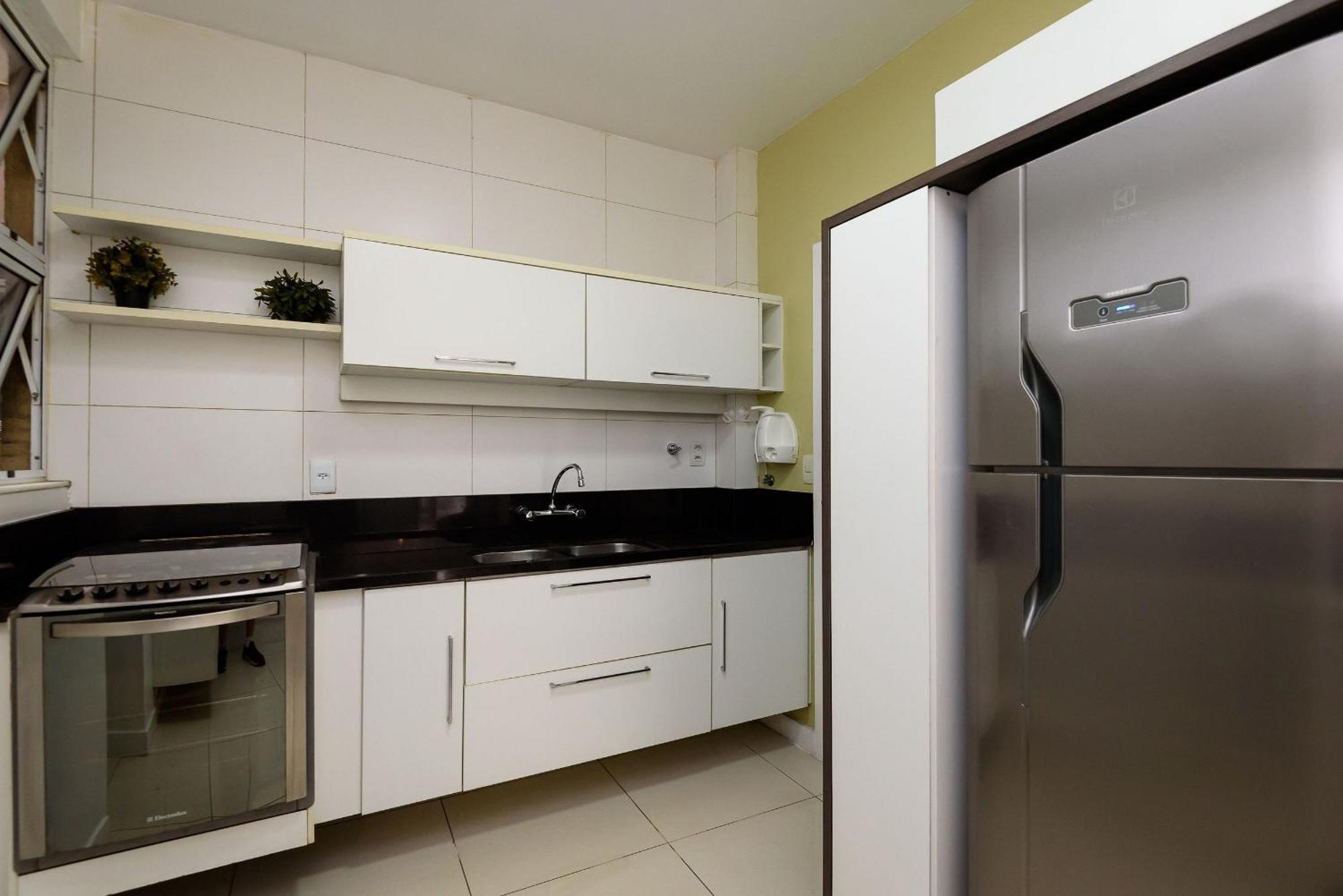 Apartamento 3qtos A 240m Da De Copacabana | Rp 186/301 Rio de Janeiro